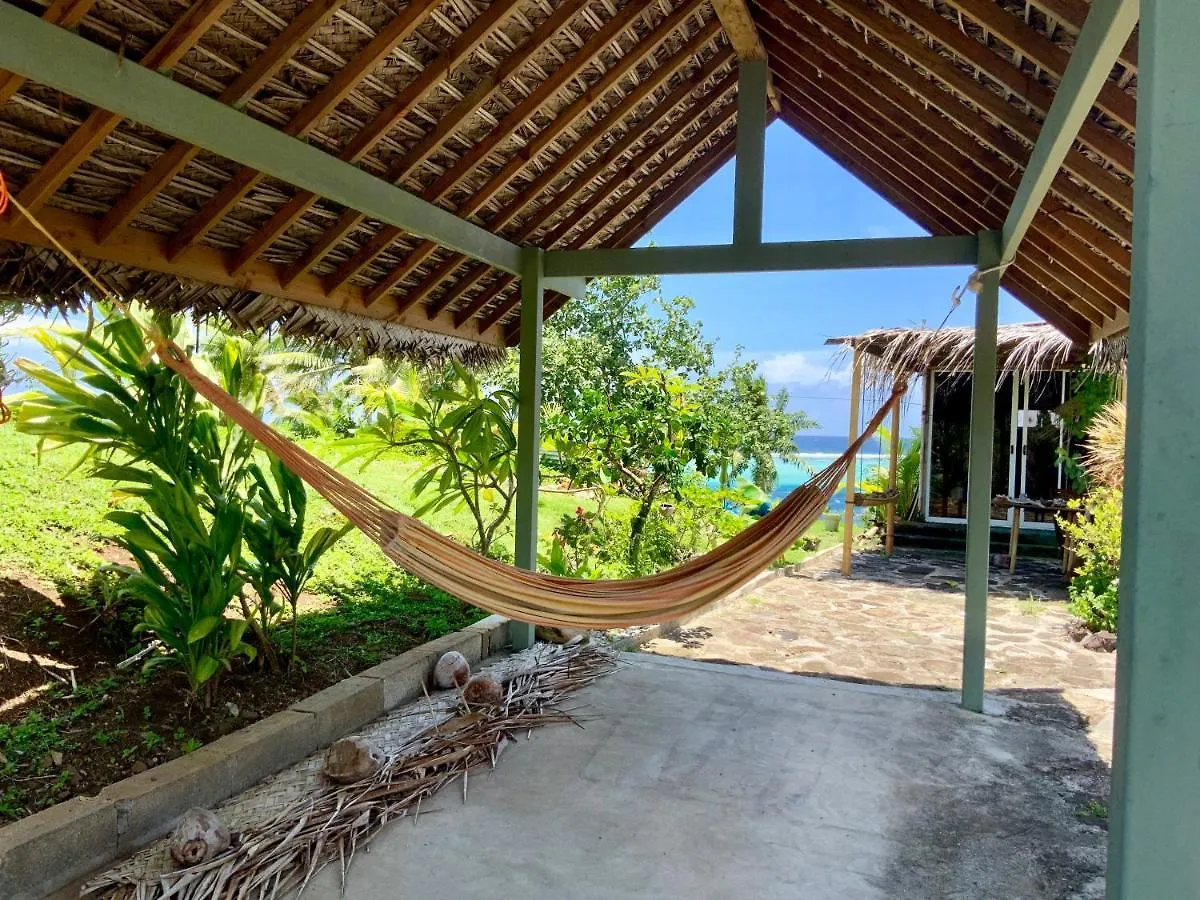 BLUE LAGOON LODGE HUAHINE, vue mer et accés privé lagon Maroe 0*,