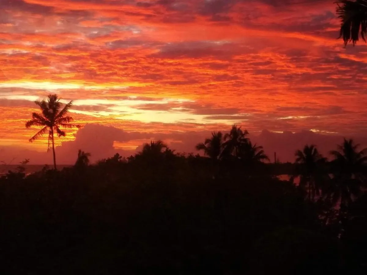 Blue Lagoon Lodge Huahine, Vue Mer Et Acces Prive Lagon Maroe Villa