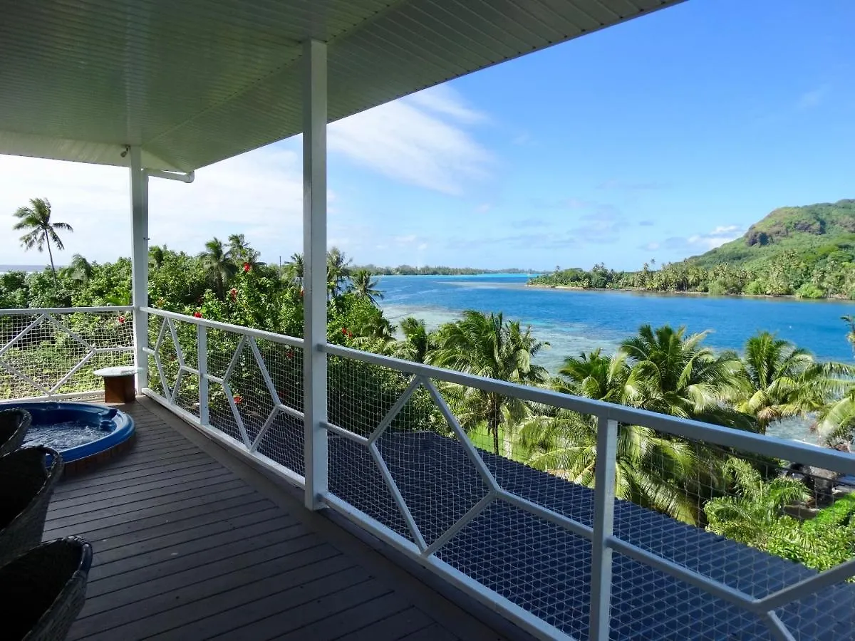 BLUE LAGOON LODGE HUAHINE, vue mer et accés privé lagon Maroe Villa
