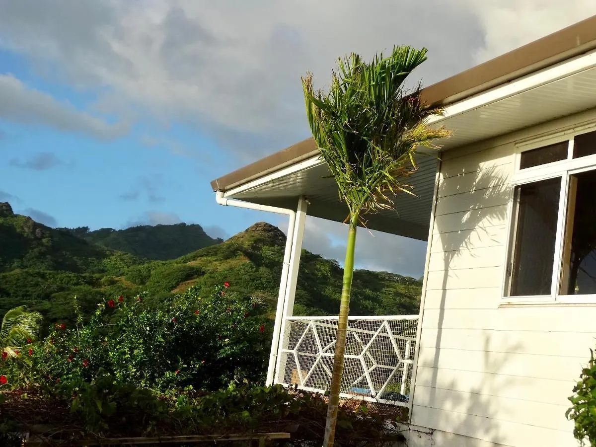 Blue Lagoon Lodge Huahine, Vue Mer Et Acces Prive Lagon Maroe 0*,  French Polynesia