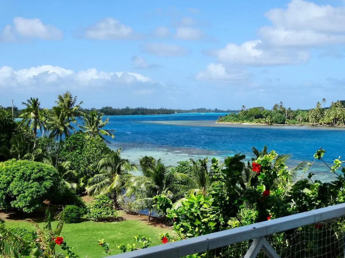 BLUE LAGOON LODGE HUAHINE, vue mer et accés privé lagon Maroe