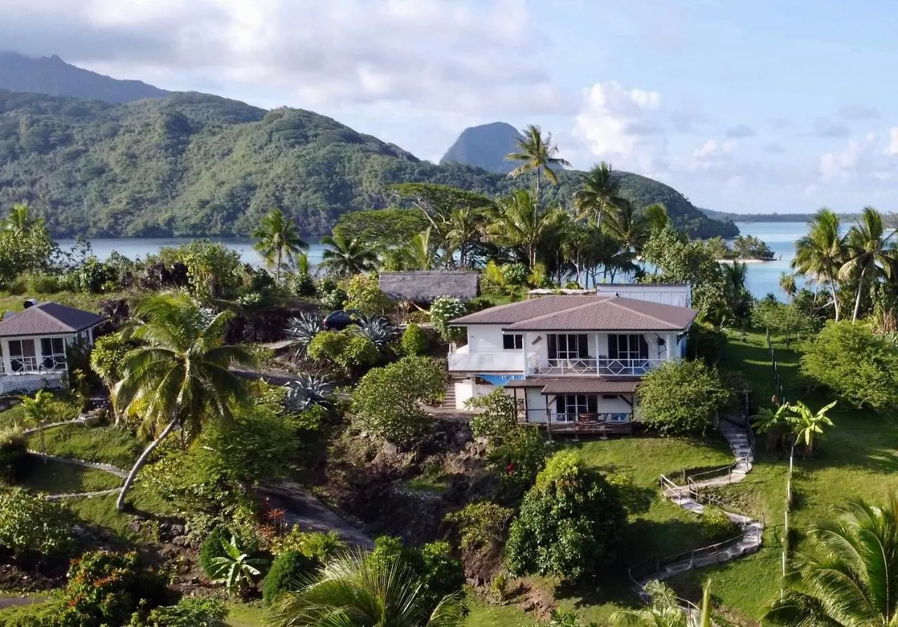 Villa BLUE LAGOON LODGE HUAHINE, vue mer et accés privé lagon Maroe Polinesia Francesa